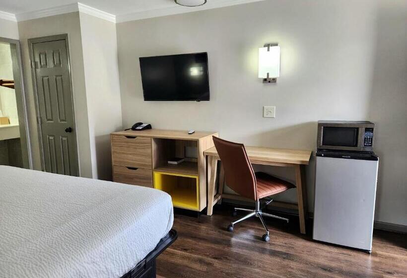 Номер Стандарт 2 Двуспальные Кровати, Days Inn By Wyndham Slidell