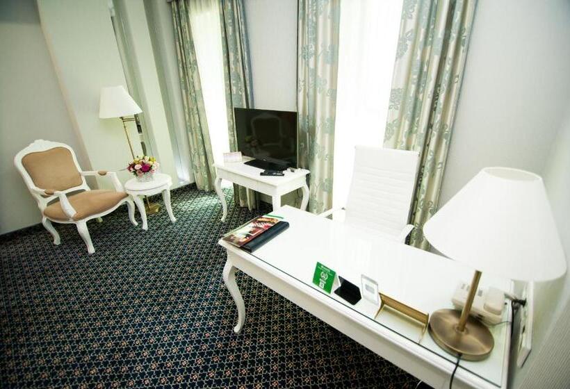 سوئیت پریمیوم, Kazzhol Hotel Astana