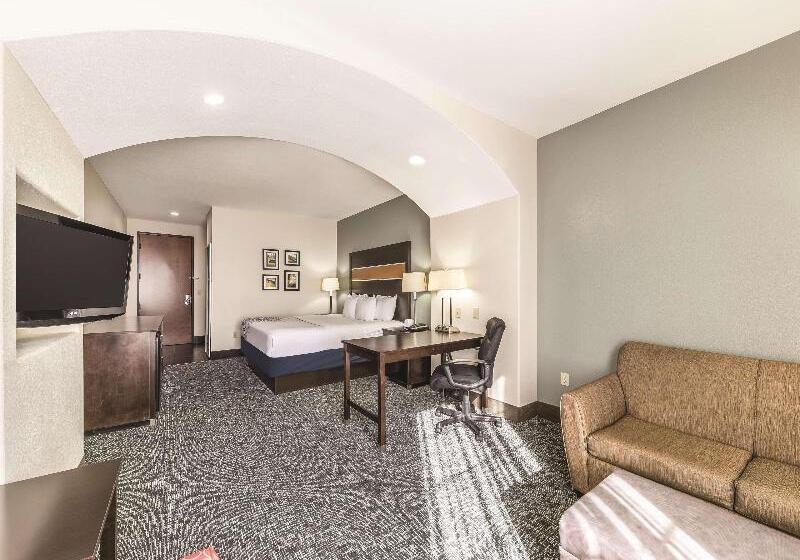 Номер Deluxe, La Quinta By Wyndham Tulsa   Catoosa