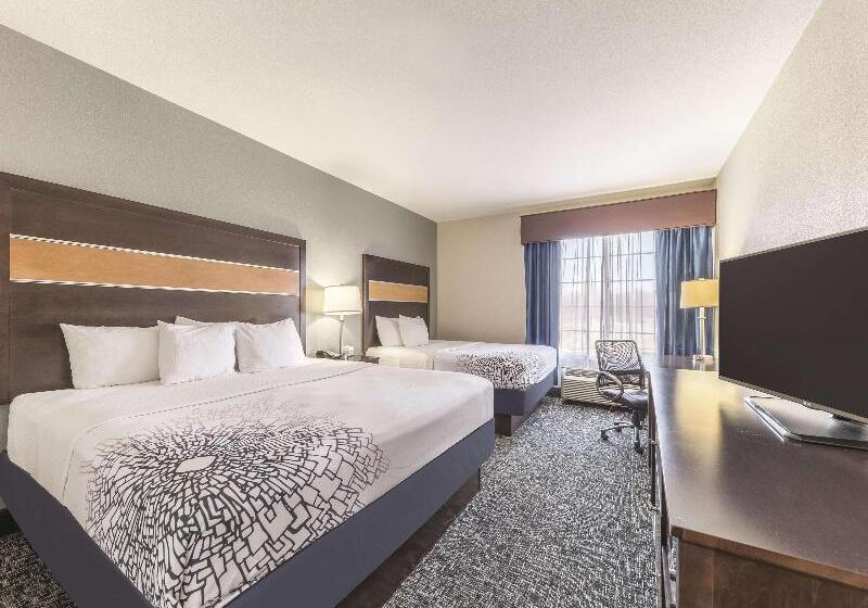 Номер Deluxe, La Quinta By Wyndham Tulsa   Catoosa