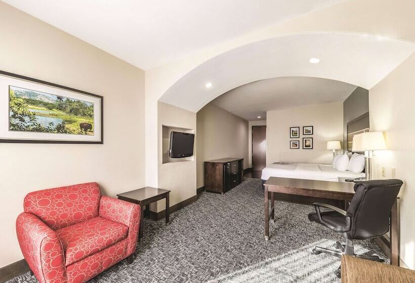 Номер Deluxe, La Quinta By Wyndham Tulsa   Catoosa