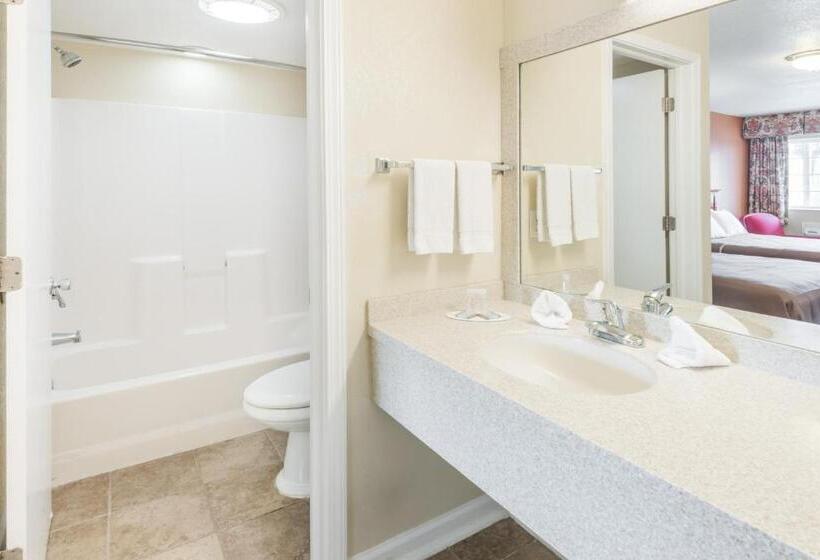 Номер Стандарт, Grove City Travel Inn Columbus South