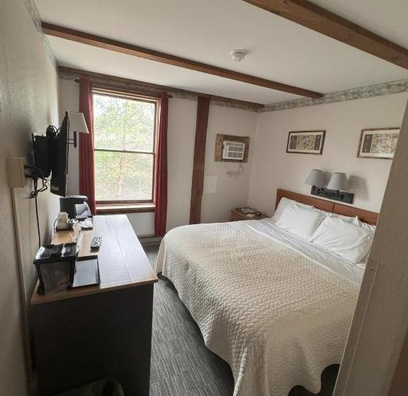 Стандартный Номер Кровать Кинг, Lake Ontario Motel & Inn