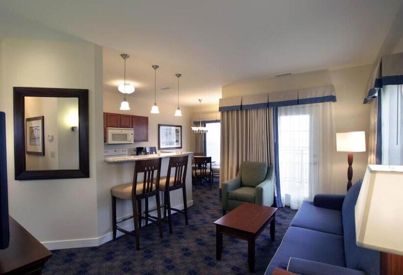 스위트, Charwood Suites