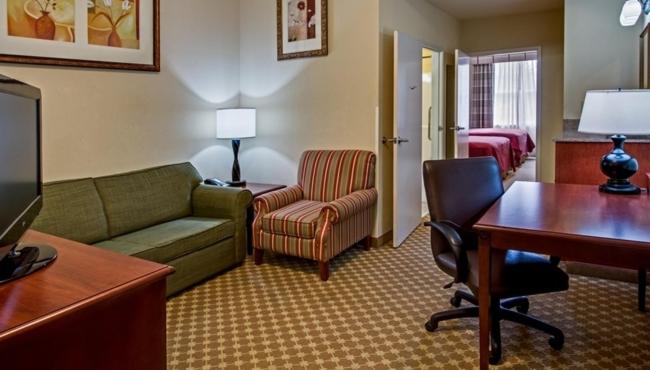 סוויטה, Country Inn & Suites By Radisson, Crestview, Fl