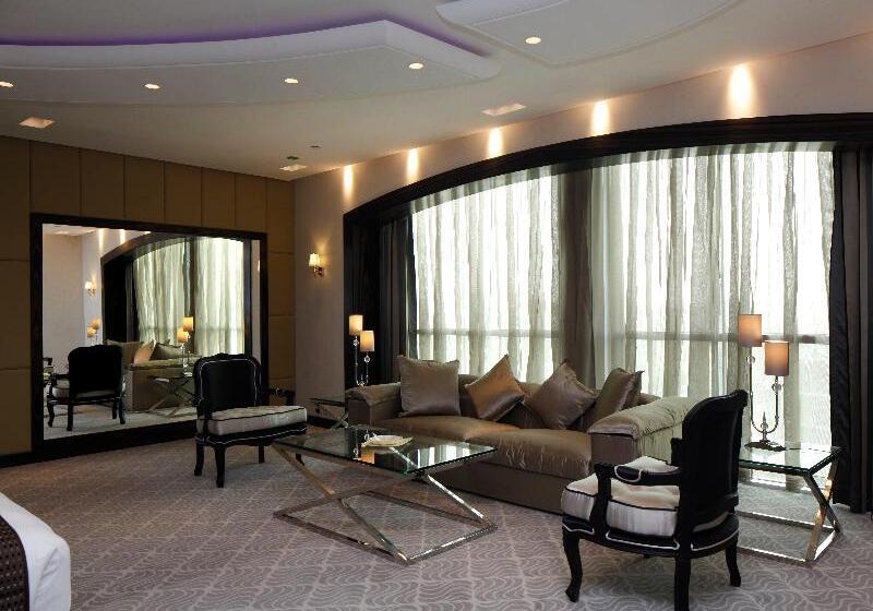 Люкс, Holiday Inn Meydan, An Ihg