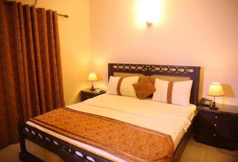 اتاق لوکس, Royal Inn