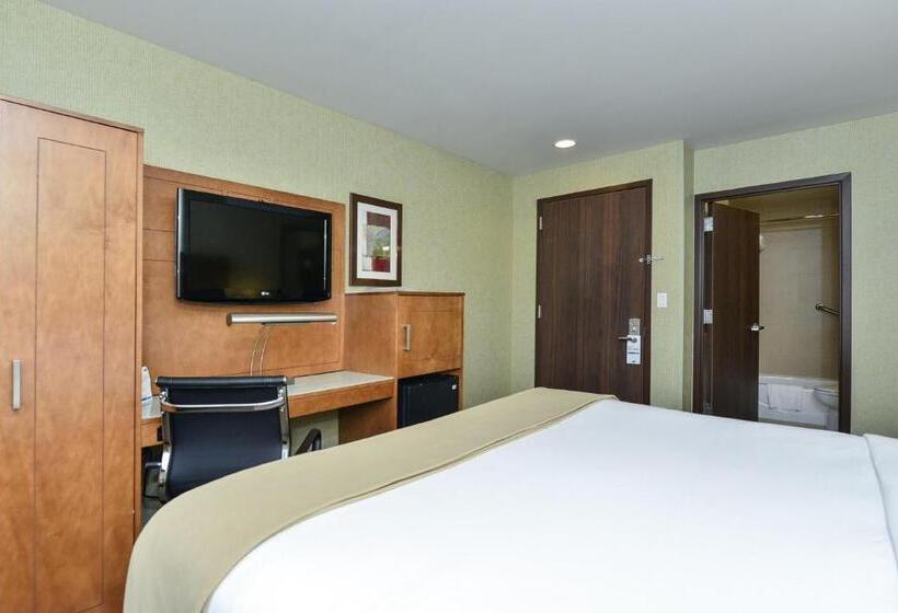 اتاق استاندارد برای معلولان, Holiday Inn Express Manhattan Midtown West, An Ihg
