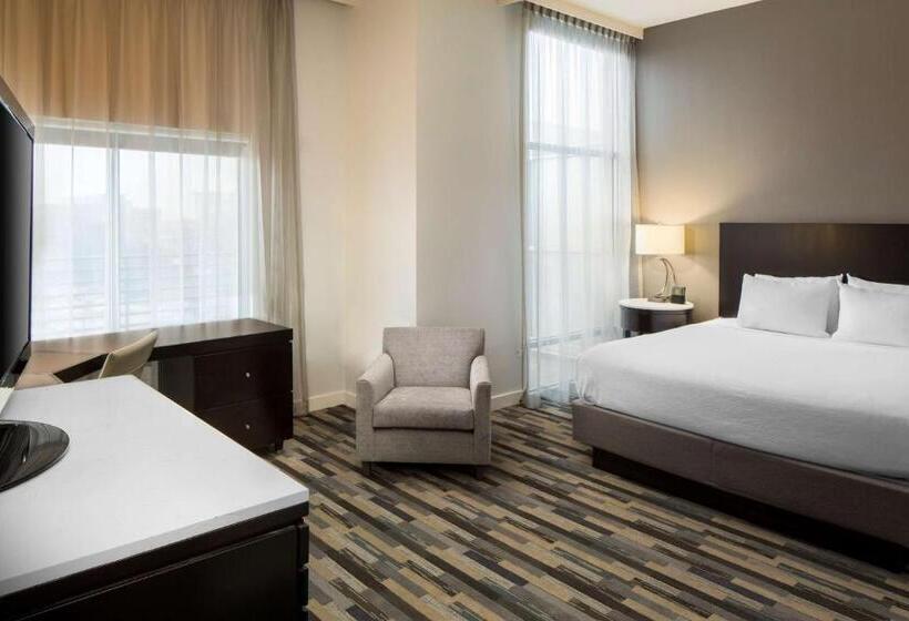 Standard Room Superior Floor, Hyatt House Charlotte Center City