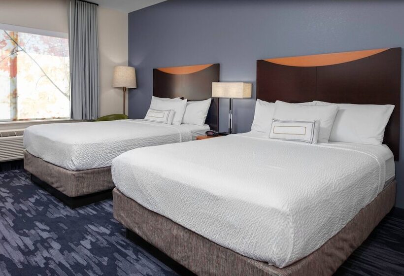 Студия Стандарт, Fairfield Inn & Suites By Marriott Wichita Downtown