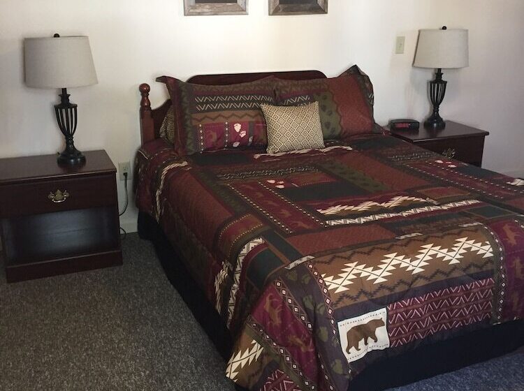 Номер Стандарт, Mansion House Motel