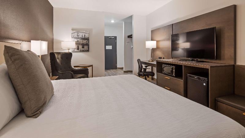 带大床的标准间, Skyler Syracuse Tapestry Collection By Hilton