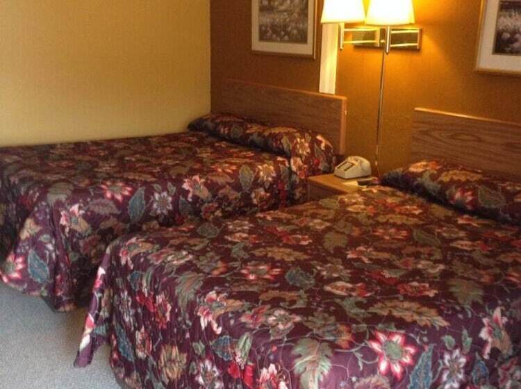Номер Стандарт, Sportsman Inn And Suites