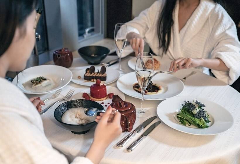 Номер Клуб, Four Seasons Hotel Beijing