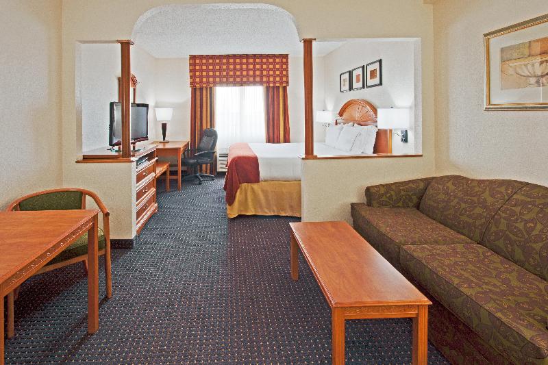 Номер Стандарт, Hilton Garden Inn Stony Brook