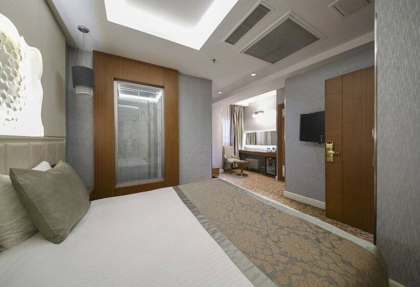 اتاق خانوادگی تودرتو, Style Star Hotel Cihangir