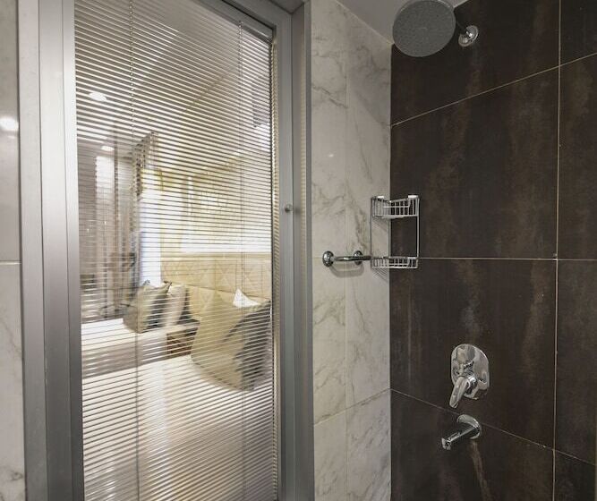 اتاق استاندارد سه نفره, Style Star Hotel Cihangir