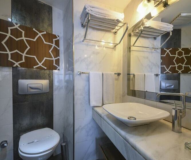 اتاق سوپریور سه تخته, Style Star Hotel Cihangir