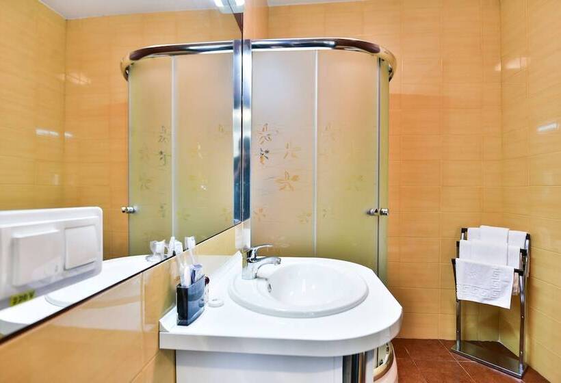 اتاق استاندارد, Terra Nova Sport&spa