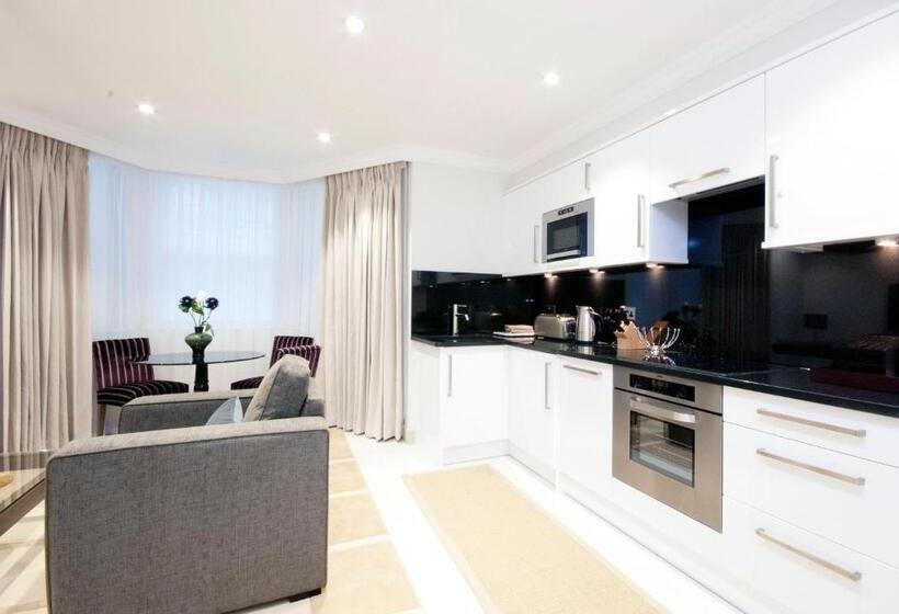 آپارتمان 1 خوابه, Claverley Court