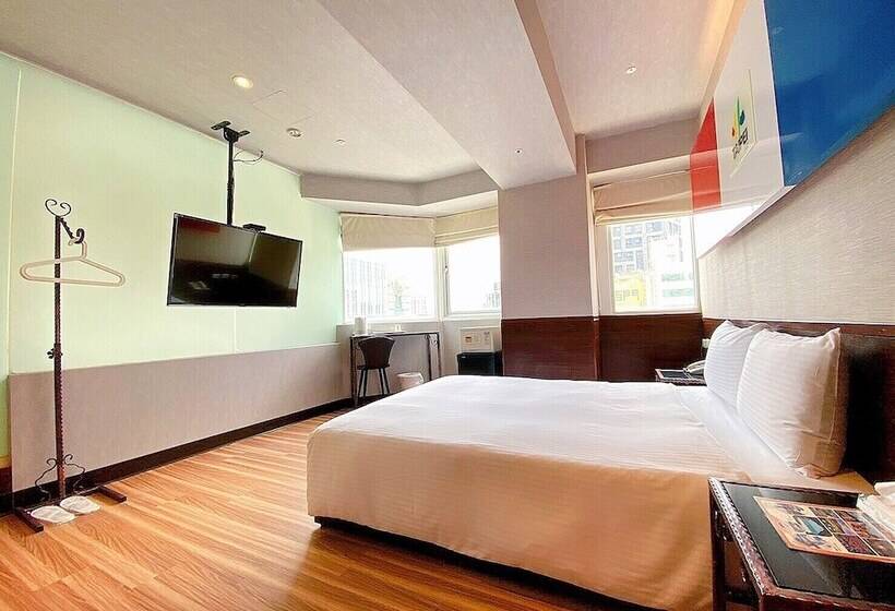 Quarto Estandar, 6  Ximen