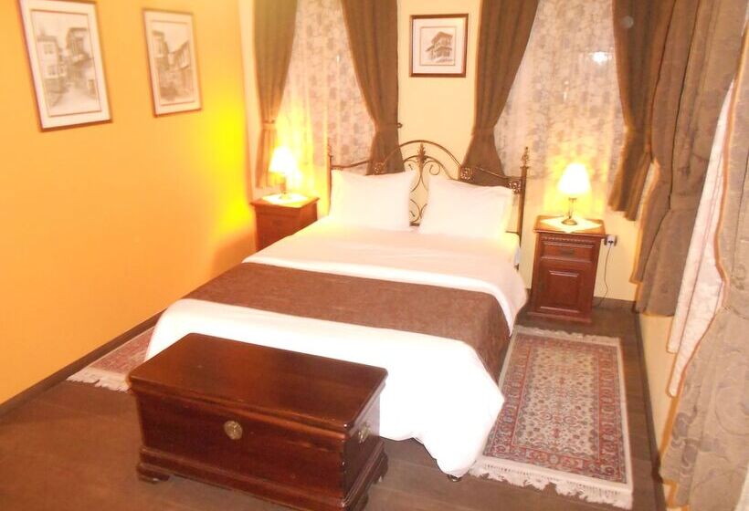 高级大房间, Estate Kalaitzis