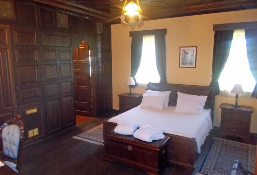 Family Suite, Estate Kalaitzis