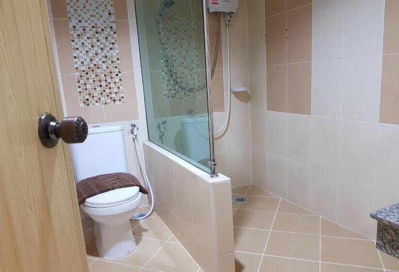 Номер Deluxe Кровать Кинг, Poonsook Phitsanulok Hotel Sha Plus