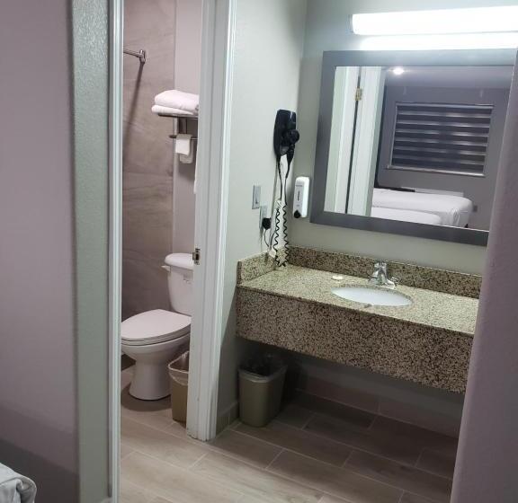 Люкс Кровать Кинг, Cotulla Executive Inn