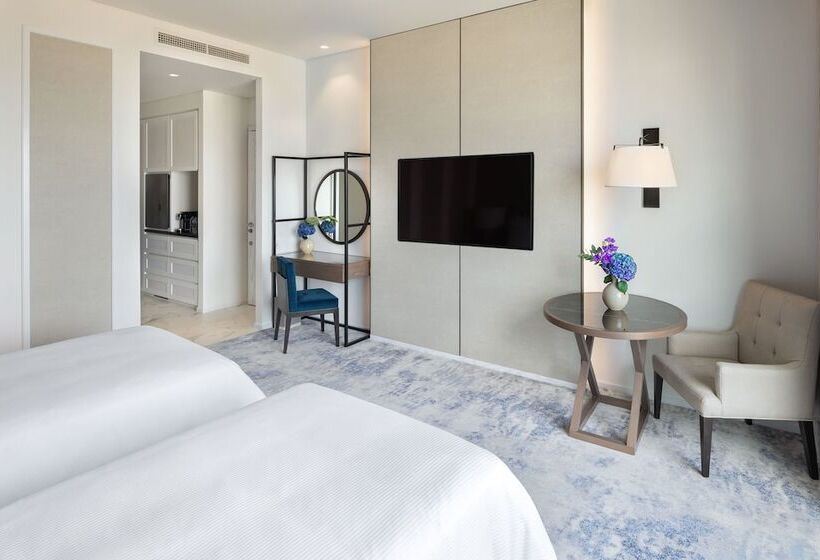 Номер Deluxe Вид на Море, Address Beach Resort Fujairah
