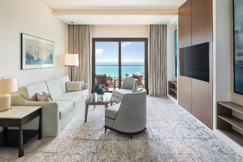 Люкс Executive Вид на Море, Address Beach Resort Fujairah