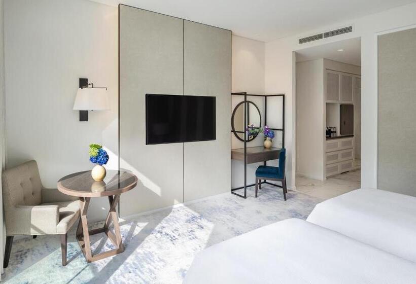 Номер Deluxe Вид на Горы, Address Beach Resort Fujairah