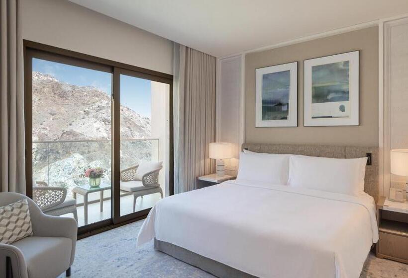 Апартаменты 1 Спальня Вид на Сад, Address Beach Resort Fujairah