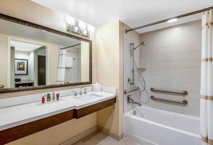 Номер Стандарт Адаптированный для Инвалидов, Denver Marriott Westminster