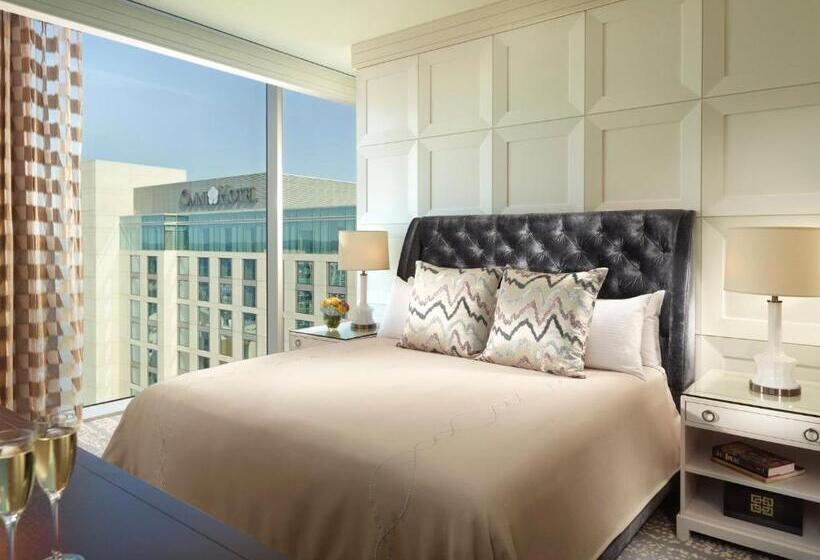 Suite King Size Bed, Omni Nashville