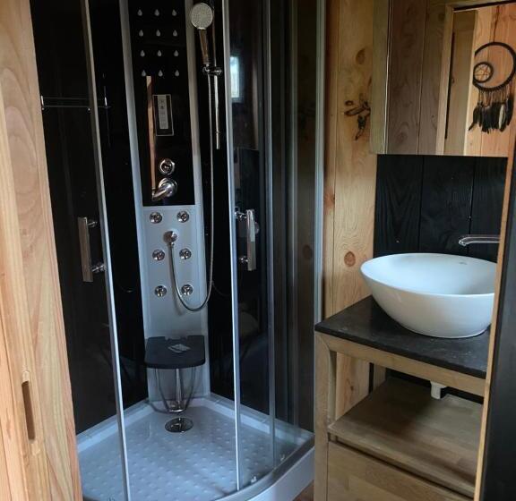 Шале 1 Спальня, Casa Aan De Plas, B&b Met Sauna En Hottub Of Jacuzzi