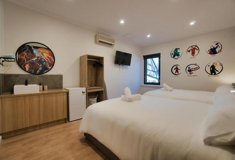 Family Suite, Dreamy Stays Accommodation   Private Rooms With Shared Bathrooms