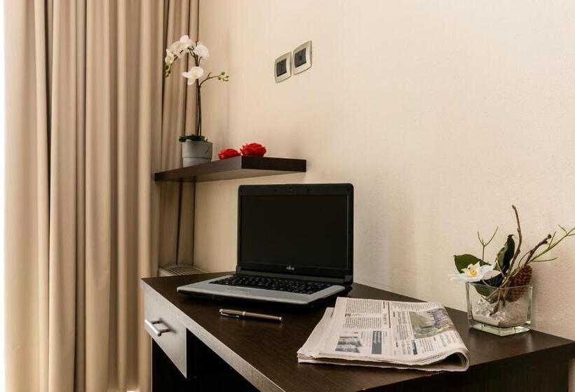 آپارتمان سوپریور 1 خوابه, Aparthotel Anghel