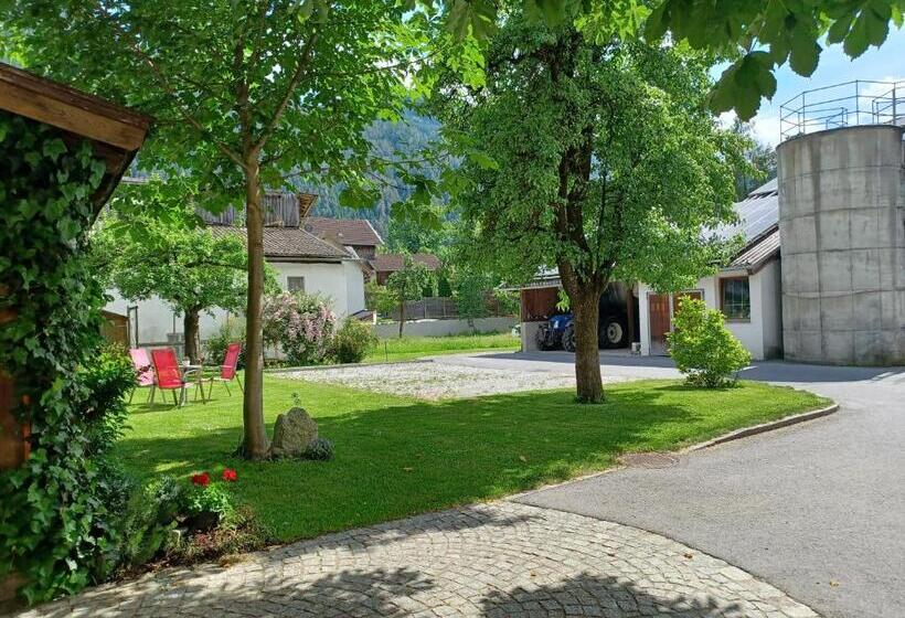 اتاق استاندارد, Garni Löwen