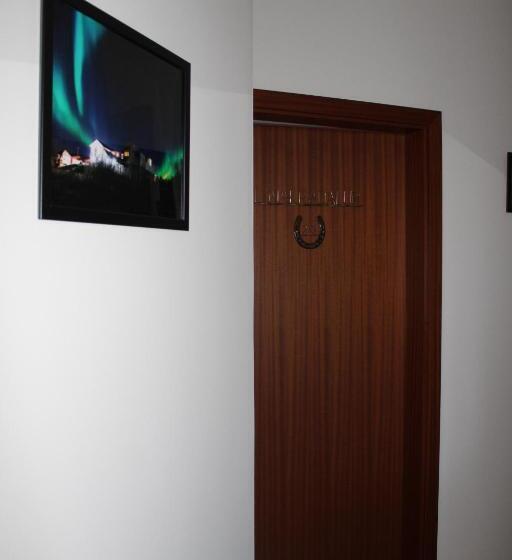 اتاق استاندارد, Gauksmýri Guesthouse Lodge