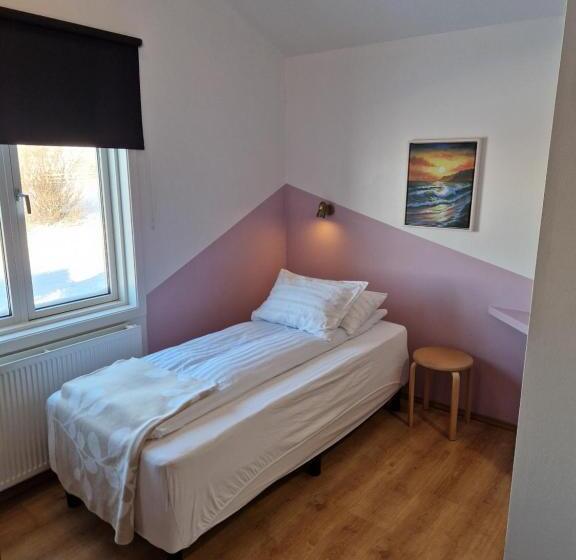اتاق استاندارد یک نفره, Gauksmýri Guesthouse Lodge