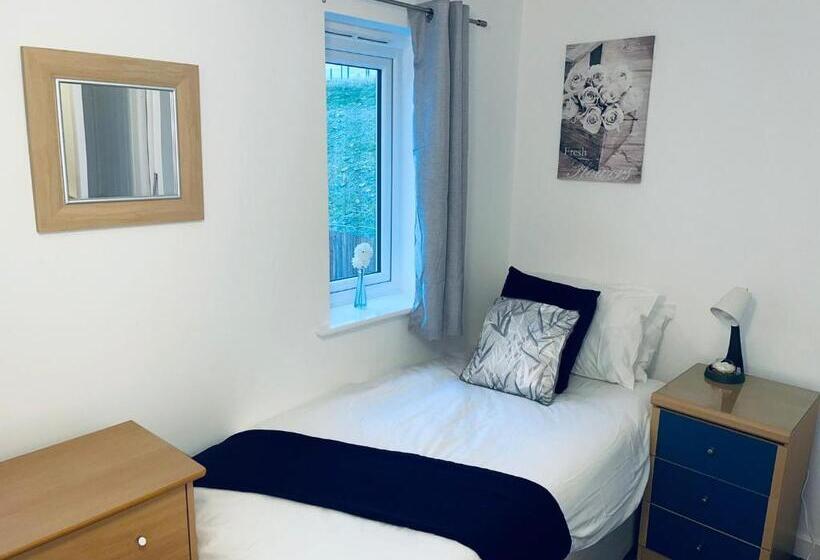 Апартаменты 2 Спальни, Cosy Family Home   Coventry City Centre   Entire House