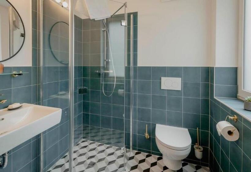 اتاق استاندارد با تراس, Bett & Berg Bad Ischl, Self Check In