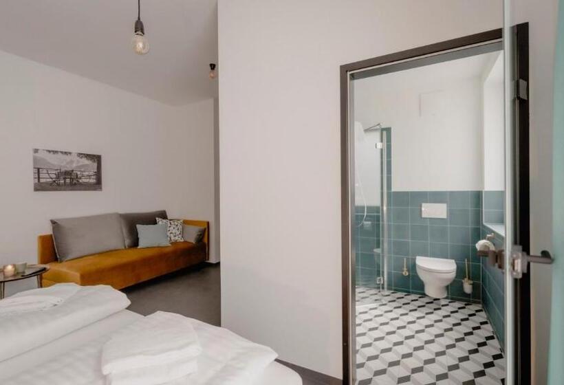 اتاق استاندارد با تراس, Bett & Berg Bad Ischl, Self Check In