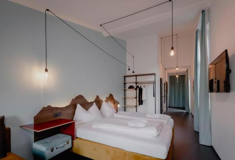 اتاق استاندارد با بالکن, Bett & Berg Bad Ischl, Self Check In