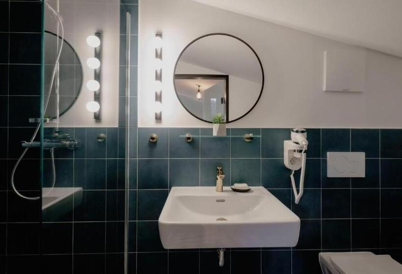 اتاق استاندارد, Bett & Berg Bad Ischl, Self Check In