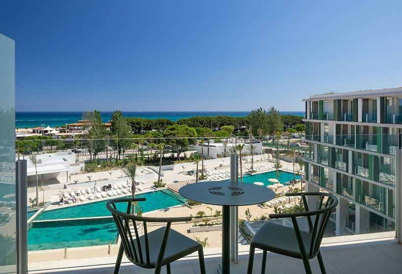 Номер Премиум, Atzavara Hotel & Spa