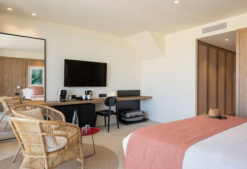 Пентхаус Люкс, Atzavara Hotel & Spa