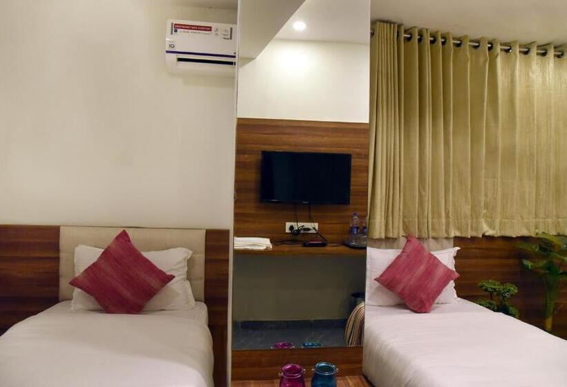 Номер Deluxe, Rajpath Inn
