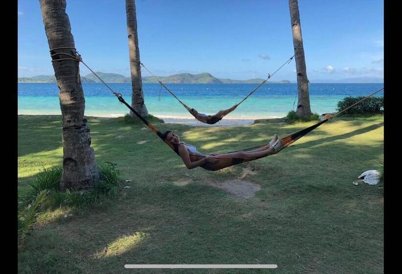 带共用浴室的标准房间, Bella Villa Coron
